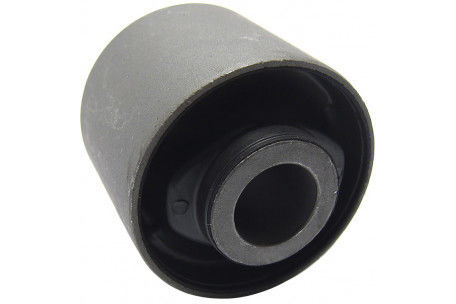 Land Cruiser J6 NR การแขวนขวาง ล่างกระจก 48702-60040 เพื่อการจัดการที่ดีขึ้น