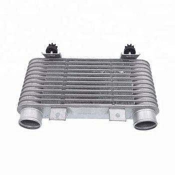 OE NO. WL85-13-550 หัวเครื่องปรับความเย็นระหว่างเครื่องสําหรับ Mazda BT50 Ford Ranger 1999-2006