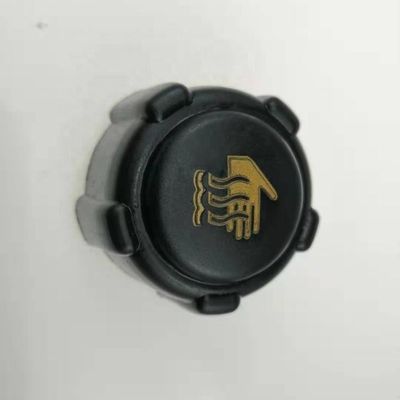 8200048024 หมวกเรเดียเตอร์สําหรับ Renault Dacia Logan Kangoo Clio