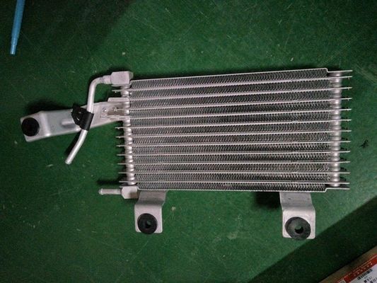 เครื่องเย็นน้ํามันระดับสูงสุดสําหรับ Nissan Teana L33 QR25 2013-2018 21606-3TN0A 21606-3TS0A