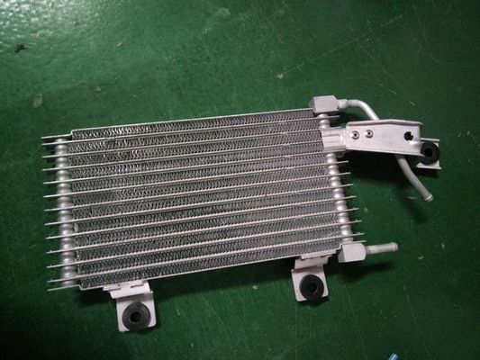 เครื่องเย็นน้ํามันระดับสูงสุดสําหรับ Nissan Teana L33 QR25 2013-2018 21606-3TN0A 21606-3TS0A