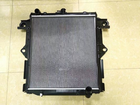 OE NO. 16400-17400 แลนด์ครูเซอร์ รีเดียเตอร์รถยนต์ 16400-17401 สําหรับ Toyota 100