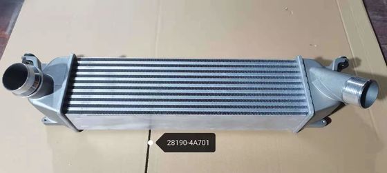 อัตราการปรับปรุง Intercooler Assy 28190-4A701 สําหรับ HYUNDAI H1 H-1 Cargo 2007-2019