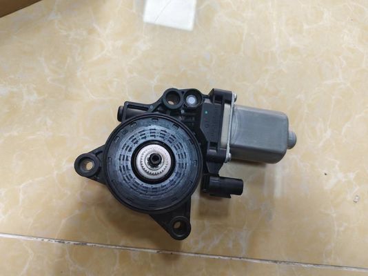 83450-F8000 83460-F8000 มอเตอร์หน้าต่างไฟฟ้าสําหรับ Hyundai Tucson 16-22 Elantra 17-20