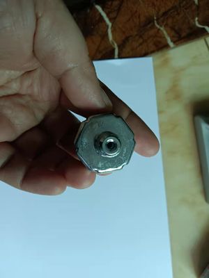 35350-538-305P เครื่องสลับไฟเบรกสําหรับ SUZUKI 7.1294 หมายเลข