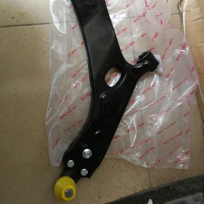 แขนควบคุมเส้นทาง แขนหน้าแกนซ้าย 54501-2S000 สําหรับ Hyundai IX35 KIA SPORTAGE 2009-