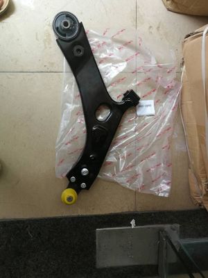 แขนควบคุมเส้นทาง แขนหน้าแกนซ้าย 54501-2S000 สําหรับ Hyundai IX35 KIA SPORTAGE 2009-
