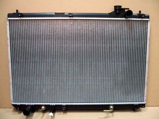 เครื่องเย็นเครื่องยนต์ สําหรับ Toyota Landcruiser 16400-67140 16400-67121 16400-67120