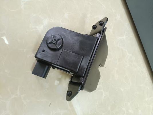 81230-3Z000 กลอนล็อคฝาท้ายกระโปรงหลัง สำหรับ Hyundai Santa Fe Kia Sedona Sorento 2013-2020 สำหรับ Hyundai ปี 2015-2018