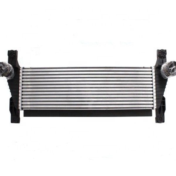 OE NO. 14461-EB360 Intercooler สําหรับ Navara D40 ปรับปรุงการเย็นของเครื่องยนต์ของคุณ
