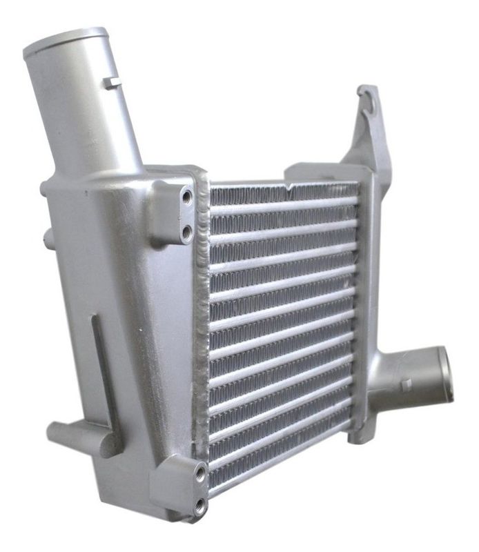 อินเตอร์คูลเลอร์ N250-03O สําหรับ NISSAN URVAN E25 14461-VM00A NP300 2.5TDI 2008 ผลงานที่ดีที่สุด