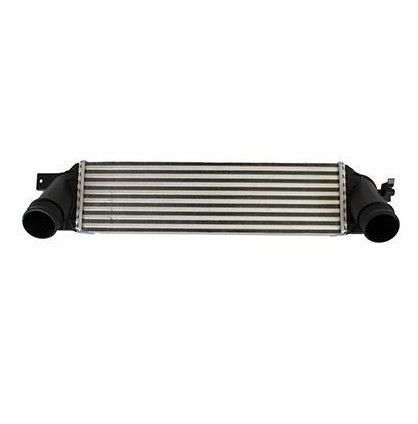FR3Z-6K775-A Intercooler Cooler สําหรับ Changan Ford Mustang 2015-2021 การติดตั้งรถยนต์