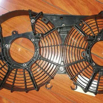 16711-30081 16711-30082 หมวกลมสําหรับ Toyota Hiace 2014 OE NO. รับประกัน